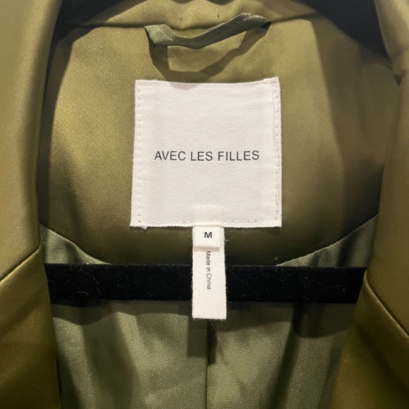 Satin Blazer - Picture 3 of 3